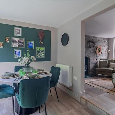 Cottage Cwtch Pontneddfechan エクステリア 写真